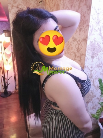 les-masseuse-hot-amazing-big-0