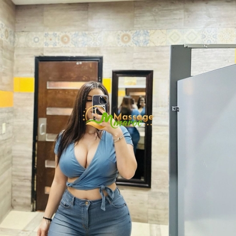 masseuse-professionnelle-lux-big-0